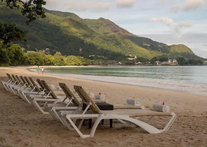 Savoy Seychelles & 5*