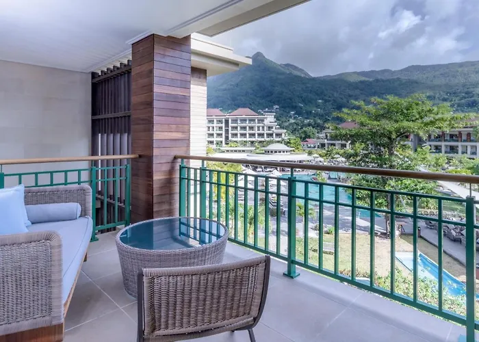 Savoy Seychelles & 5*