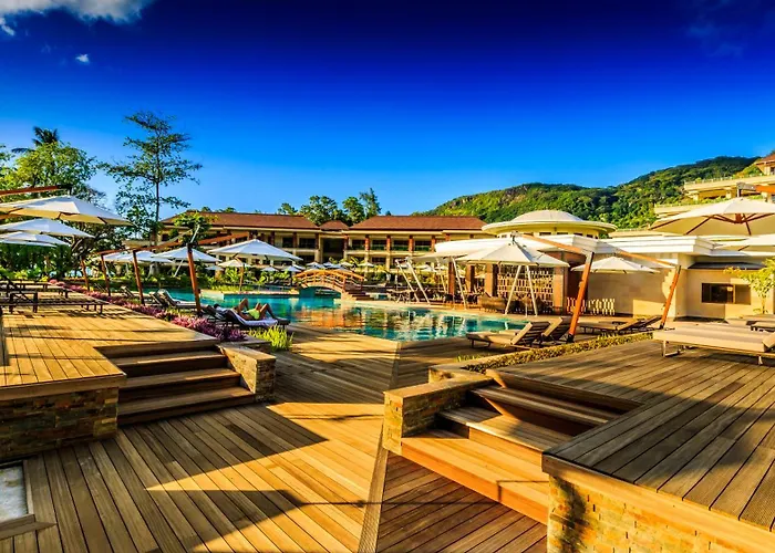 Resort Savoy Seychelles & 5*